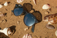 Cargar imagen en el visor de la galería, Gafas modelo PLANA